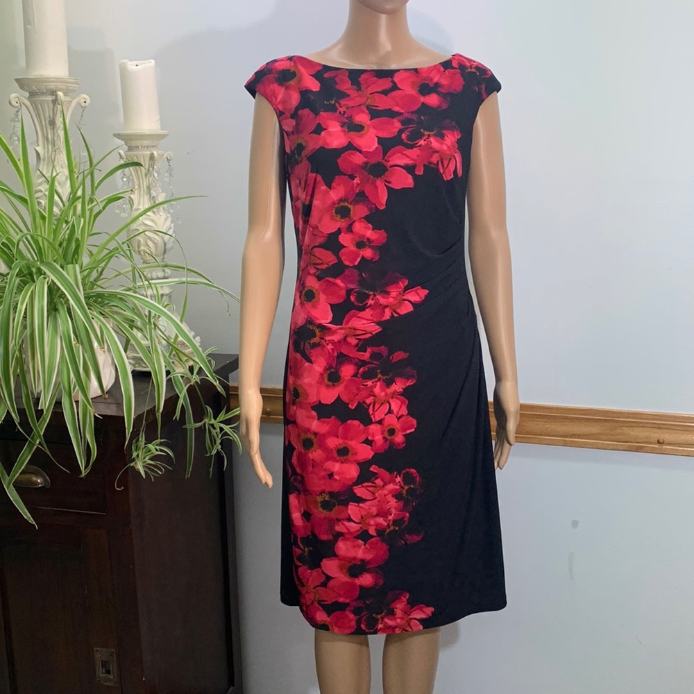 Gorgeous dress size M great condition